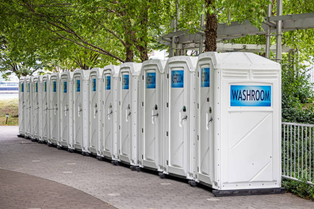 Best Portable restroom trailer rental  in Franklin, NJ